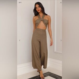 Crop top & Pants (2 piece)